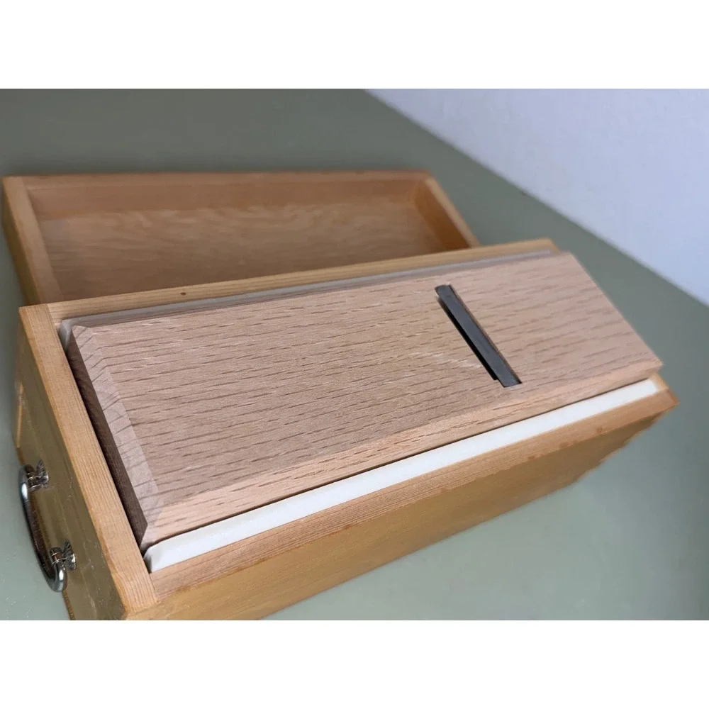 Japanese Katsuobushi Kezuriki Bonito Shaver Kanna Wood Box Blade Japan